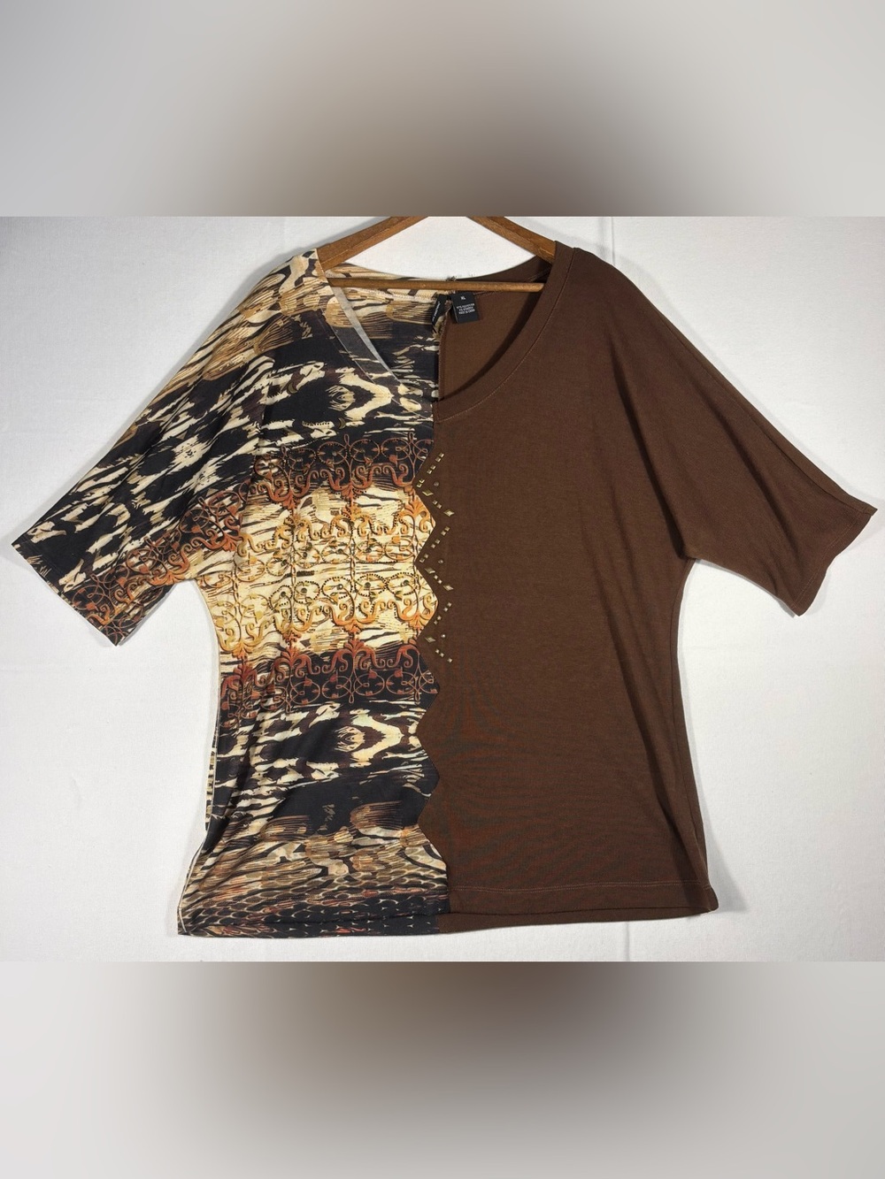 New Directions Women’s XL Brown and Cream Patterned Split-Panel Short Sleeve Top